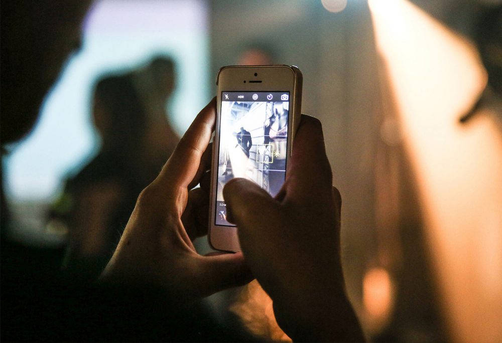 Junior social media account manager